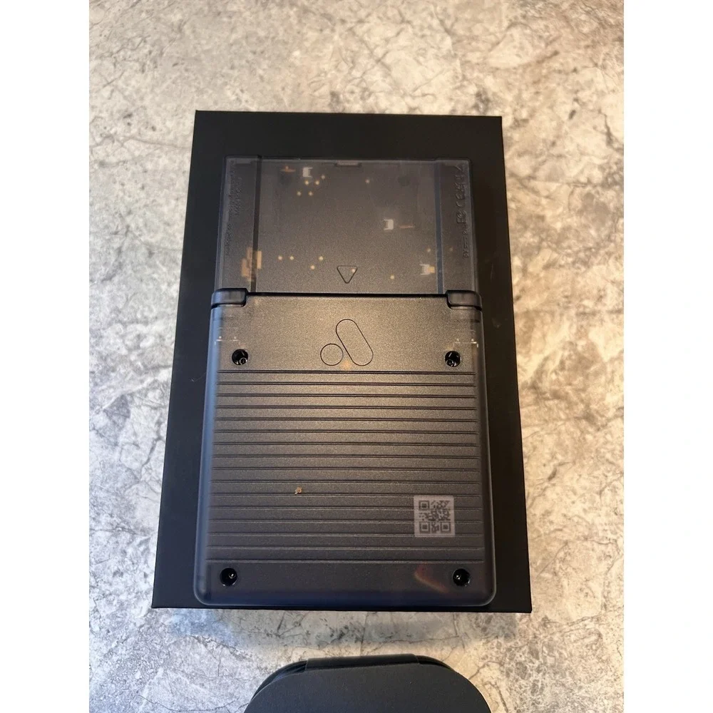 Analogue Pocket Limited Edition Transparent Smoke CIB Handheld Console
